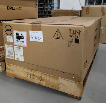 Advanced D ell Storage SCV3020 EMC Series